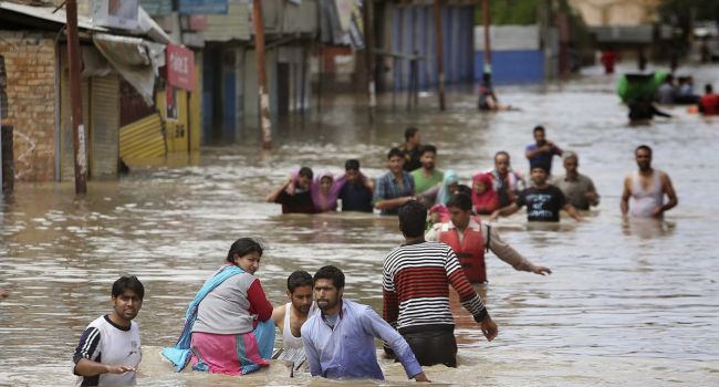 Более 100 человек: в Индии увеличивается число жертв наводнения