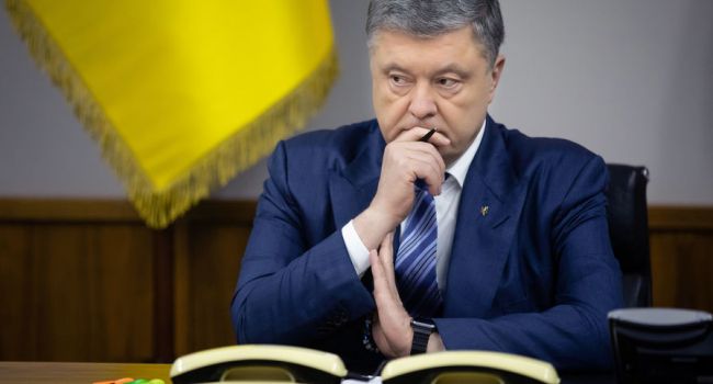 Порошенко считает обучение депутатов в Трускавце бессмысленным Порошенко считает обучение депутатов в Трускавце бессмысленным