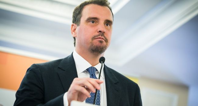 Абромавичюс заявил, что трезво оценивает свои шансы стать главой украинского правительства