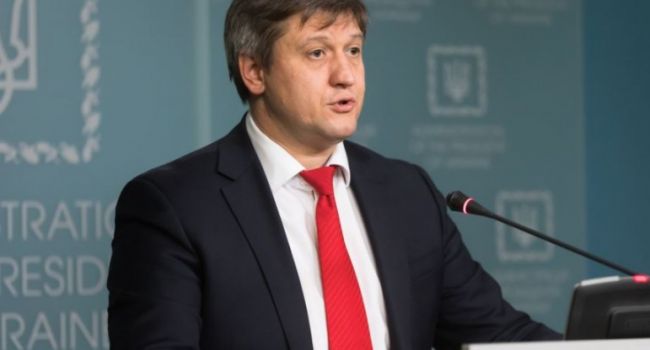 Главным условием проведения амнистии капиталов в Украине является реформирование фискальной службы - Данилюк Главным условием проведения амнистии капиталов в Украине является реформирование фискальной службы - Данилюк