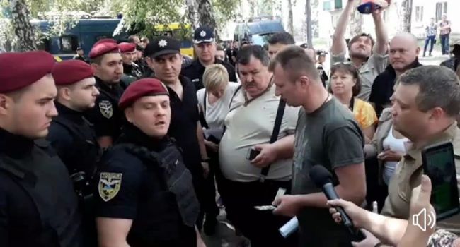 Борьба за мажоритарку: члены ЦИК лично приехали в Покровск пересчитывать голоса