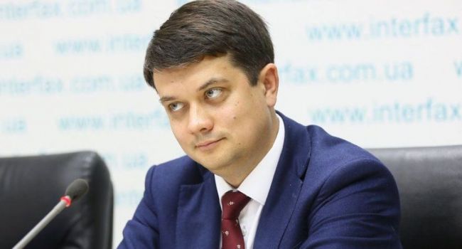 Разумков рассказал, как относится к победе Зеленского на президентских выборах