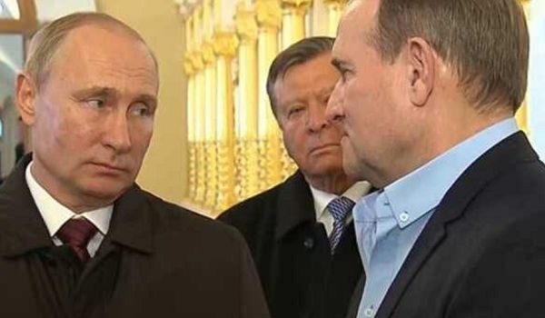 «Он сделал жест…»: стало известно, почему Путин не отдал пленных моряков Медведчуку