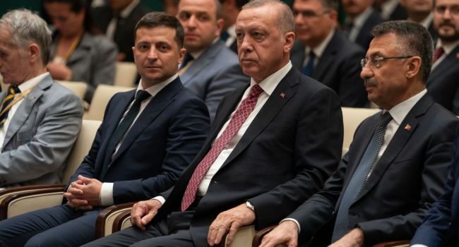 «Турки не будут инвестировать средства в территории, которые Украина разрушает 5 лет»: Олейник жёстко прокомментировал переговоры Зеленского и Эрдогана