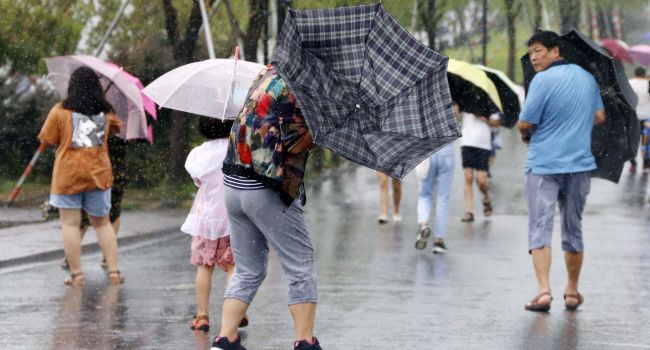 Число жертв увеличивается: на Китай обрушился сильнейший тайфун Число жертв увеличивается: на Китай обрушился сильнейший тайфун