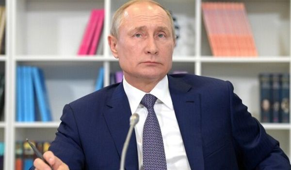 «Убить информационное пространство»: журналист из Британии прокомментировал стратегию Путина 