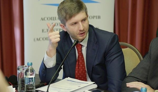 Экс-глава НКРЭКУ Вовк объявлен в розыск