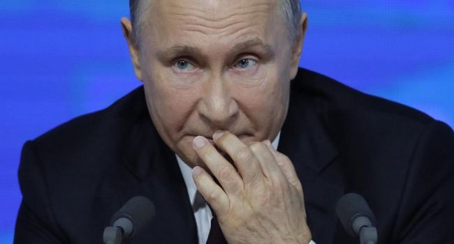 Чем ближе к Москве подходит сибирский шаман, объявивший Путина демоном, захватившим власть в Кремле, тем мрачнее дела у российского президента - Яковина