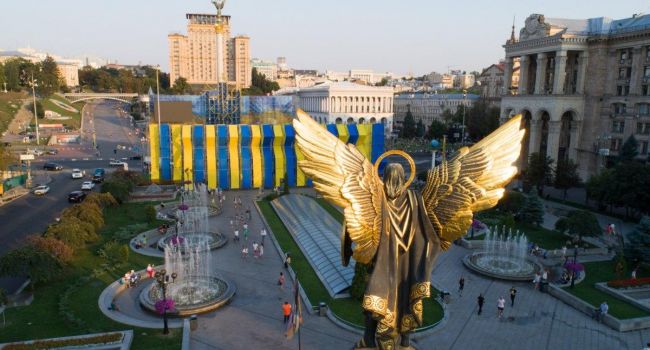День независимости: в Киеве активно собираются участники Шествия достоинства и Марша защитников