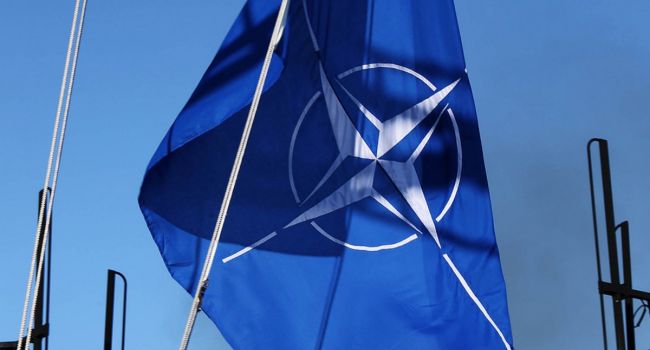 «Очень смешно и забавно»: в РФ прокомментировали планы Украины вступить в НАТО «Очень смешно и забавно»: в РФ прокомментировали планы Украины вступить в НАТО