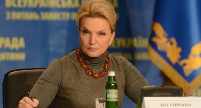 Арест или залог в 6 миллионов гривен: суд принял решение по Богатыревой, задержанной правоохранителями в аэропорту