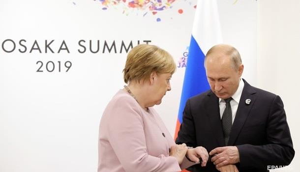 После Зеленского Ангела Меркель переговорила с Путиным