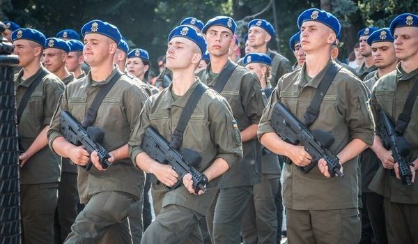 Зеленский хочет вывести из МВД и подчинить себе Национальную гвардию Украины