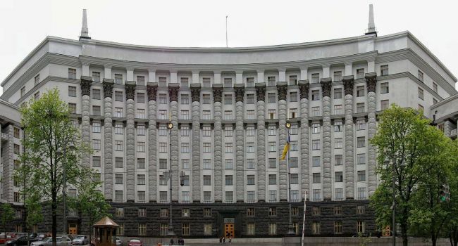 Легализация казино, продажа государственных банков и запуск масштабной приватизации - чего еще ждать от нового украинского правительства