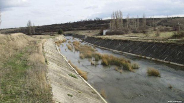 «Ни при каких условиях»: эксперт пояснил, почему Крым может и не мечтать об украинской воде