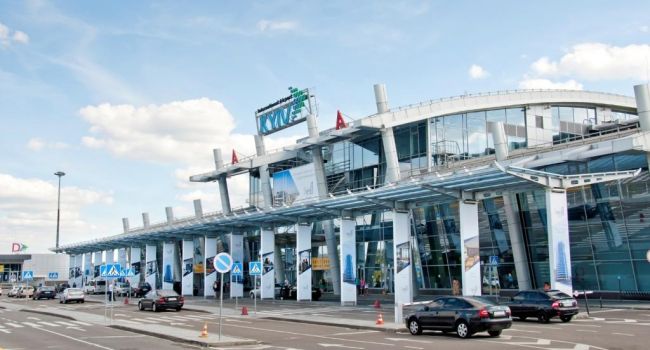 Аэропорт «Киев» прекращает обслуживать пассажиров