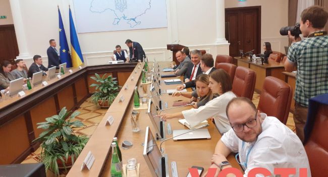 Павел Нусс: новый Кабмин уничтожил право Киева на самоуправление