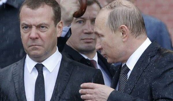 Путин готовится «убрать» Медведева? Из Кремля поступили неоднозначные сигналы 