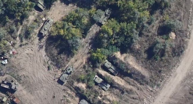 Под Донецком что-то происходит: боевики активно стягивают военную технику под Горловку