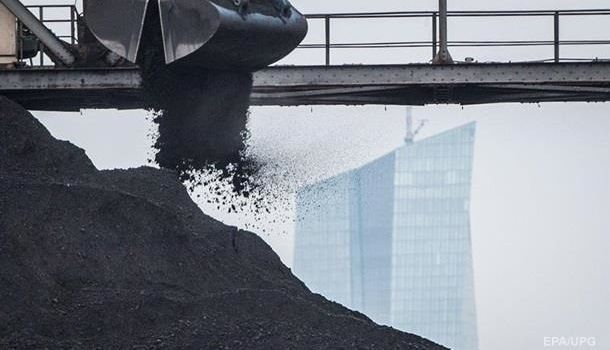 Россия втрое увеличила поставки угля в Украину