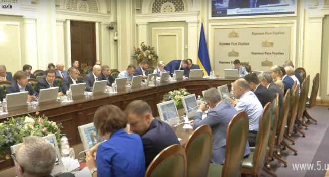 В «Слуге Народа» сделали «Оппозиционной платформе – За жизнь!», «Голосу» и «Батькивщине» заманчивое предложение