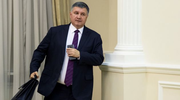 Арсен Аваков ушел в отставку с поста главы МВД – журналист