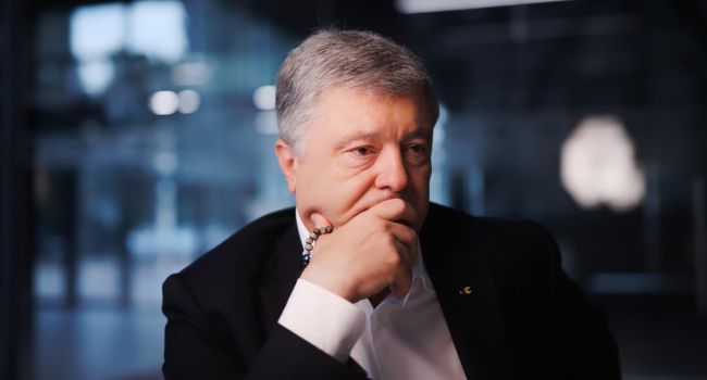 Порошенко было выгодно, чтобы украинцы оставались заложниками у Кремля - мнение Порошенко было выгодно, чтобы украинцы оставались заложниками у Кремля - мнение