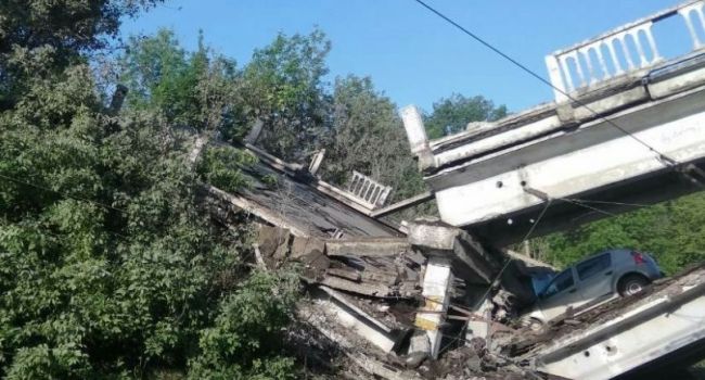 «Гиркин в панике заявил о теракте»: В Луганске подорвали стратегически важный мост