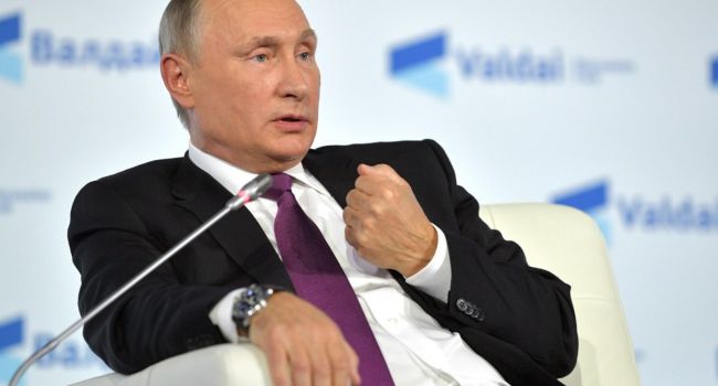 «Мир» на условиях России: Путин снова начнет стрелять после выборов и закона про особый статус Донбасса