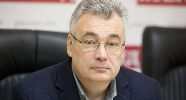 Снегирев рассказал, почему до сих пор не подписана "формула Штайнмайера"
