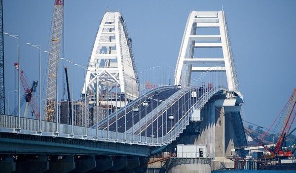 «Мост в любом случае должен развалиться. Природу не обманешь»: в РФ признали несовершенство «постройки века»