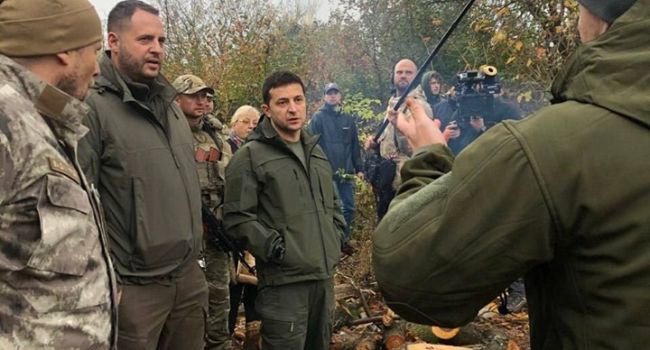 Политолог: сегодня Зеленский сделал свой выбор, но последствия вряд ли будут положительными Политолог: сегодня Зеленский сделал свой выбор, но последствия вряд ли будут положительными