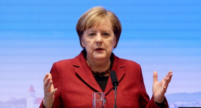 «Какое еще снятие санкций с России, вы о чем?»: Меркель прокомментировала принятие «формулы Штайнмайера»