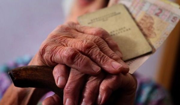 В Украине ввели новый пенсионный возраст: к чему приведет кардинальное решение 