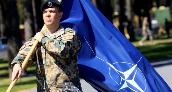 Руководство НАТО срочно едет в Украину с поддержкой 