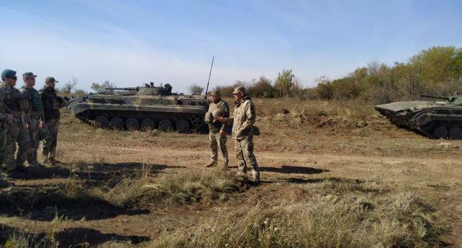 Бойцы ООС бьют тревогу: «Этой ночью Зеленский втайне может отвести войска ВСУ на Донбассе»