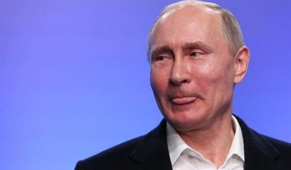 «Пердун! Его лягнул Паркинсон»: россияне ярко высмеяли новое видео с Путиным 