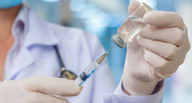 "Срочно на вакцинацию": Доктор рассказала о новых штаммах опасного гриппа в Украине