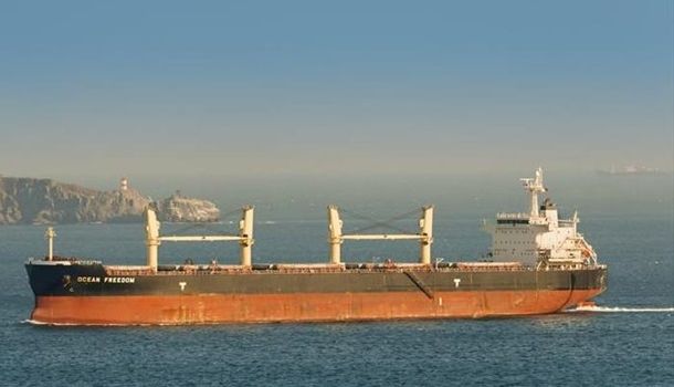 В Черное море зашел американский корабль с катерами для Украины В Черное море зашел американский корабль с катерами для Украины