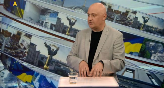 «Надеяться на лучшее, но готовиться к худшему»: Политолог объяснил, в какой непростой ситуации оказалась сегодня Украина «Надеяться на лучшее, но готовиться к худшему»: Политолог объяснил, в какой непростой ситуации оказалась сегодня Украина