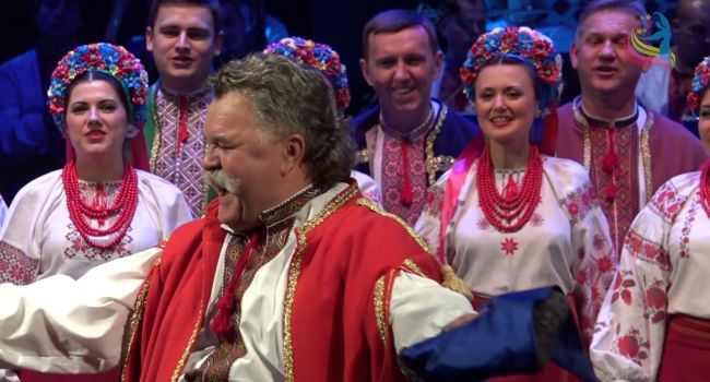 «Думали, что если обратиться к россиянам, они одумаются»: в хоре Веревки прокомментировали скандальное видео адресованное РФ «Думали, что если обратиться к россиянам, они одумаются»: в хоре Веревки прокомментировали скандальное видео адресованное РФ