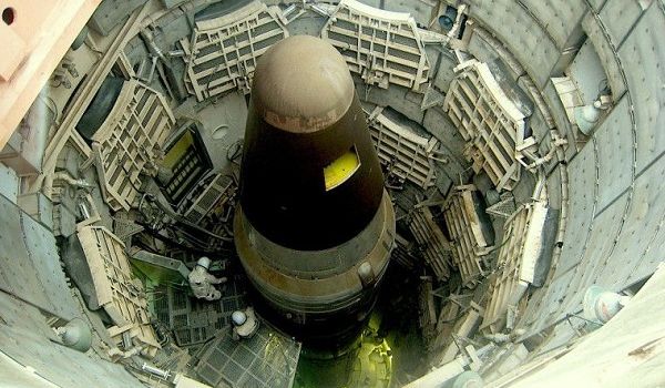 «Сделать предъяву ООН»: Ехануров считает, что Украина должна задуматься о ядерном оружии 