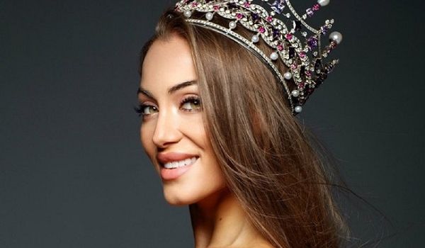 «Крым – территория всех людей»: Мисс Украина в очередной раз оскандалилась 