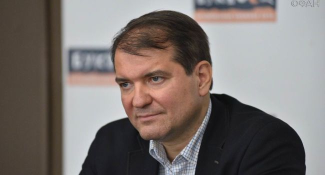 «Украинские депутаты от партии президента просят Вашингтон не очернять «Азов», - политолог