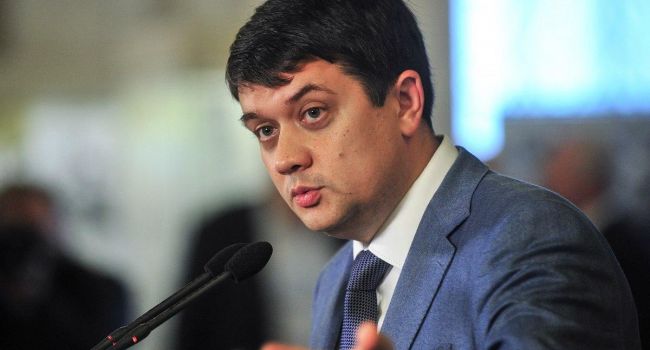 «Никаких уступок и компромиссов»: Капитуляции перед Россией точно не будет – Разумков «Никаких уступок и компромиссов»: Капитуляции перед Россией точно не будет – Разумков