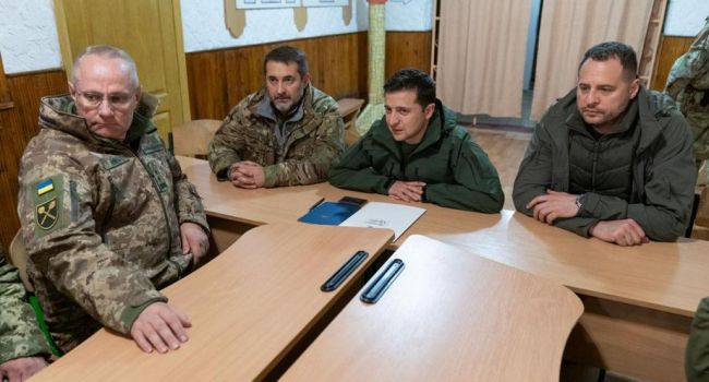 Цимбалюк: нужно всем выдохнуть и вспомнить, что президент, добровольцы и вообще украинцы – на одной стороне, а Путин – наш общий враг Цимбалюк: нужно всем выдохнуть и вспомнить, что президент, добровольцы и вообще украинцы – на одной стороне, а Путин – наш общий враг