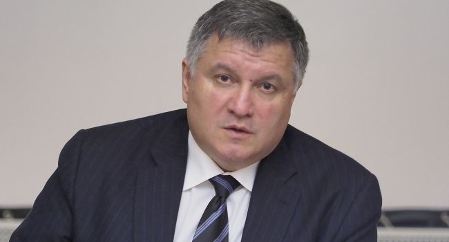 «Исключительно политическое заявление»: Аваков прокомментировал ультиматум Билецкого Зеленскому