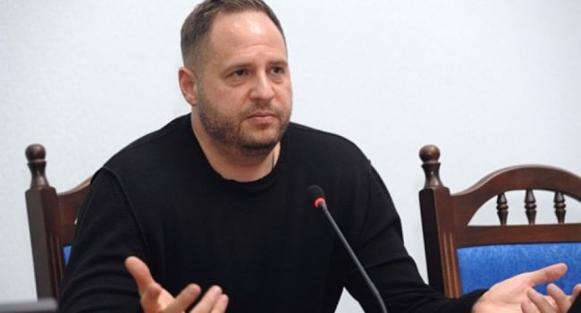 «Серый кардинал» Зеленского во внешней политике Ермак был помощником регионала Тедеева три созыва подряд «Серый кардинал» Зеленского во внешней политике Ермак был помощником регионала Тедеева три созыва подряд