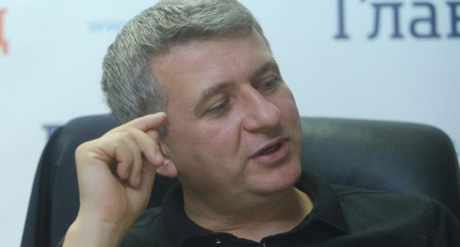 «Меморандумы - это не реальные контракты»: Политолог прокомментировал итоги инвестиционного форума в Мариуполе
