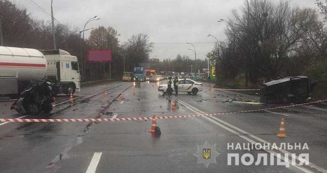 «Разорвало на части»: В Киеве произошло резонансное ДТП с летальным исходом